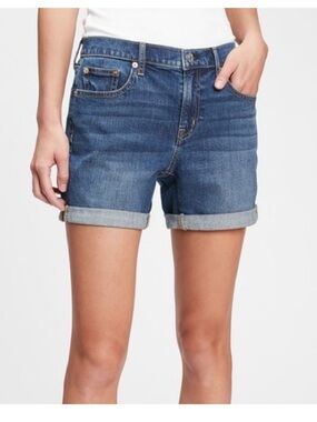 Gap 5” Mid Rise Denim Shorts